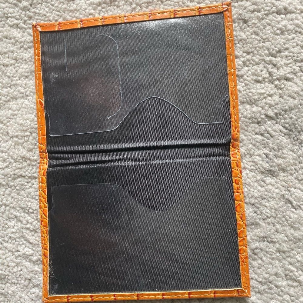 Leather Passport holder - Picture 5 of 5